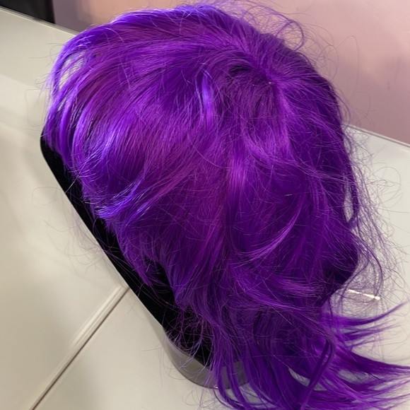 Fashion Wig for Ladies - Picture 3 of 4